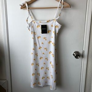 💓Free Gift W/ Every Purchase💓 🌻Sunflower 🌻 Sun  Mini Dress ~ Medium~